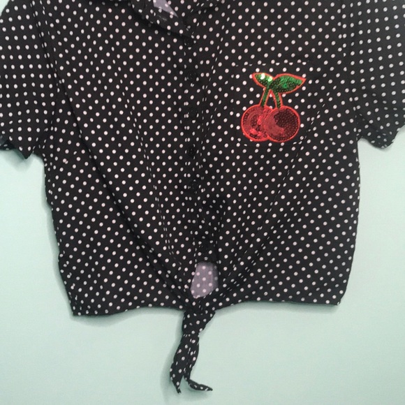 Button up polka dot crop top - Picture 4 of 4